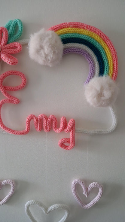 Décoration nuage prénom personnalisé tricotin chambre bébé arc-en-ciel Heyl’Créations