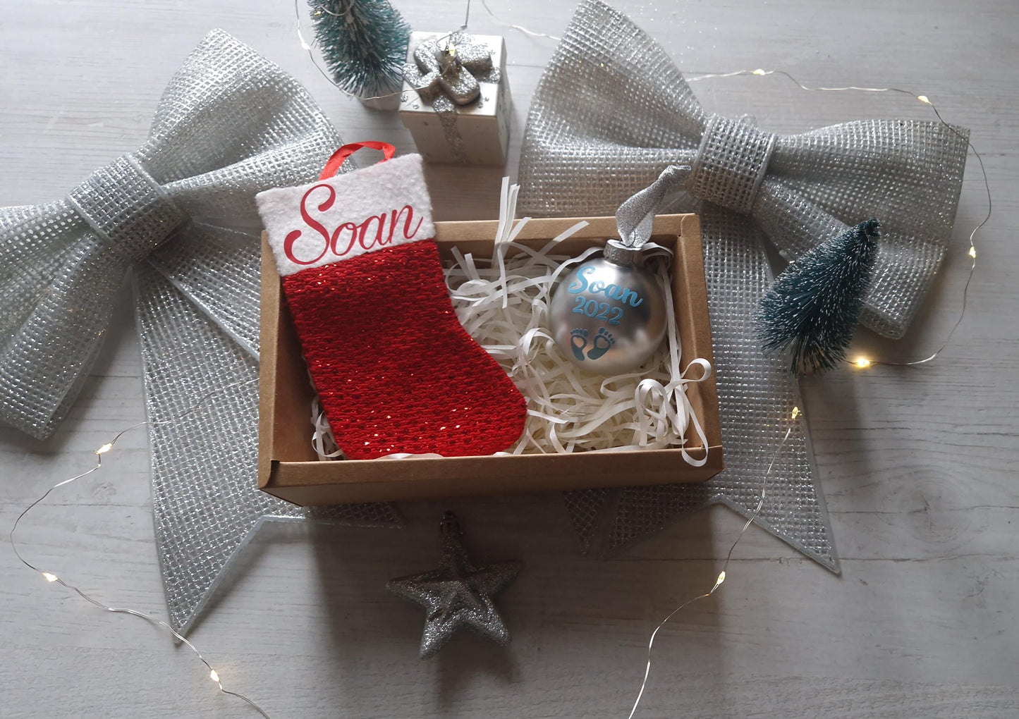Coffret premier Noël bébé personnalisé boule chaussette Heyl’Créations