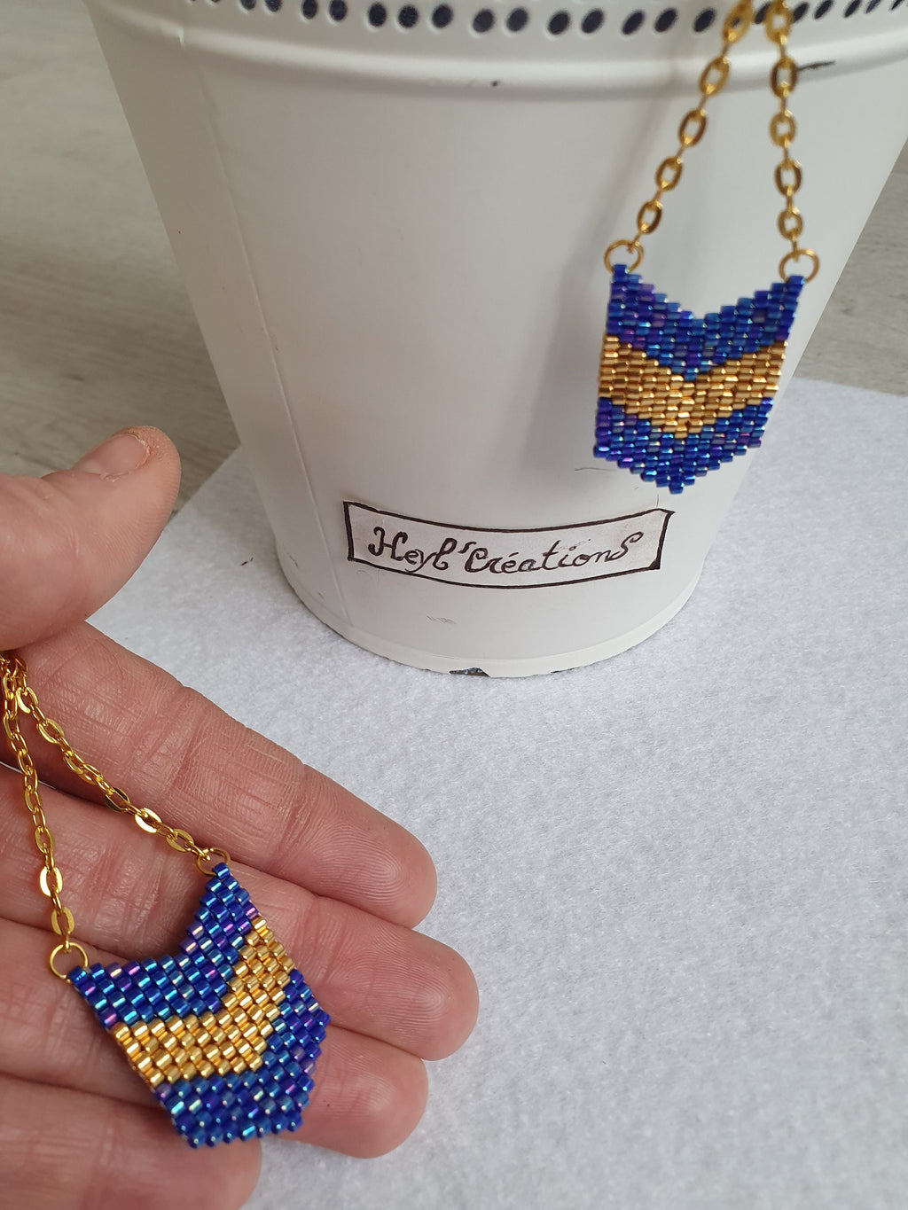 Boucle d'oreille bleu cobalt et or