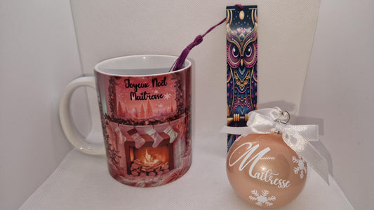 Coffret cadeau Noël maîtresse maître mug boule marque page Heyl’Créations