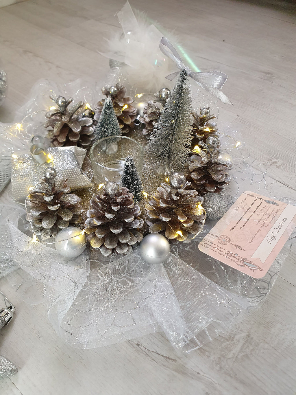 Centre de table couleur gris argenté avec guirlande Led intégrée