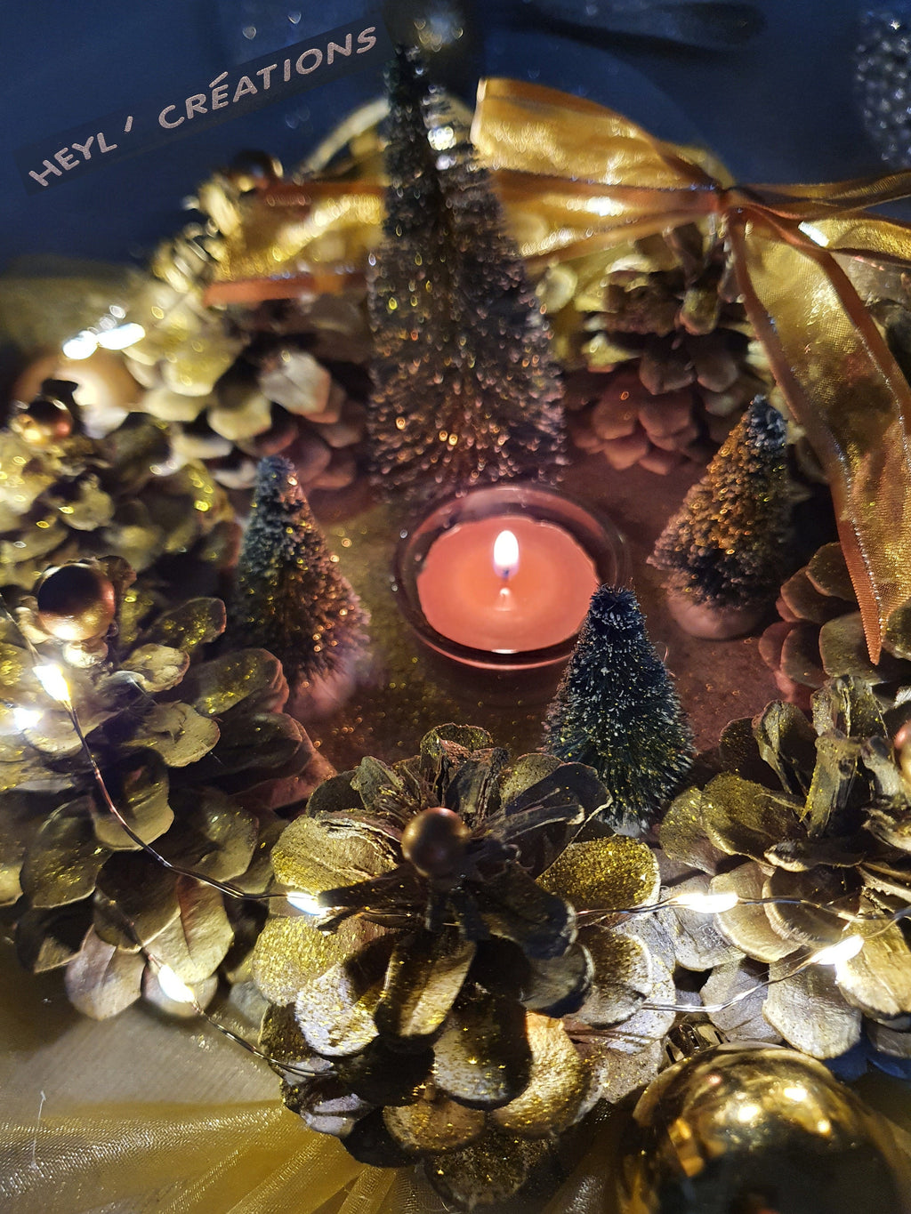 Centre de table couleur or avec guirlande Led intégrée