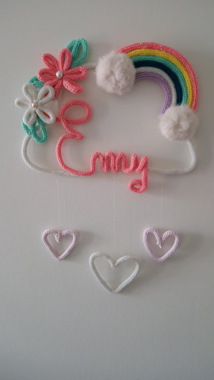 Décoration nuage prénom personnalisé tricotin chambre bébé arc-en-ciel Heyl’Créations