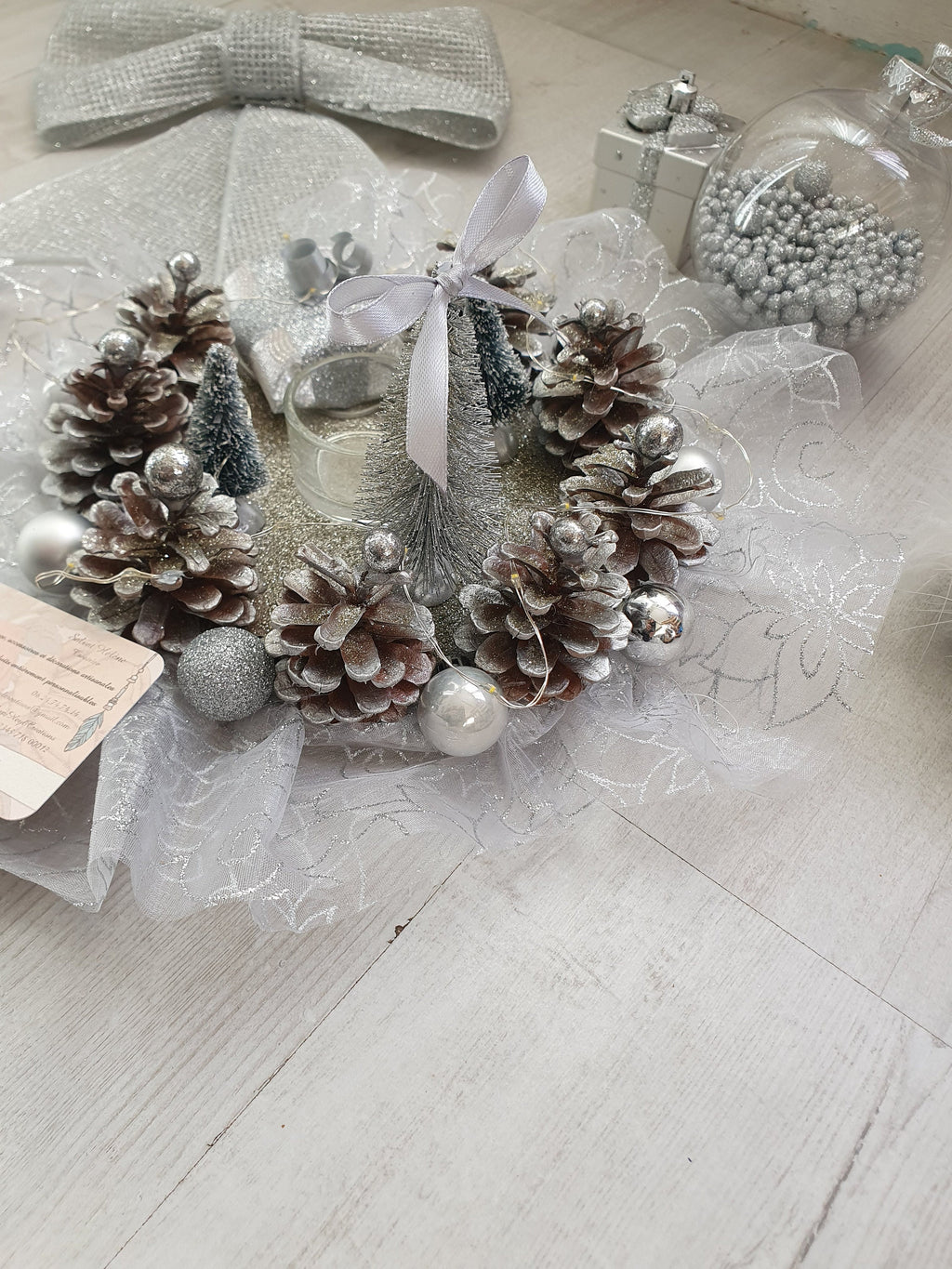 Centre de table couleur gris argenté avec guirlande Led intégrée