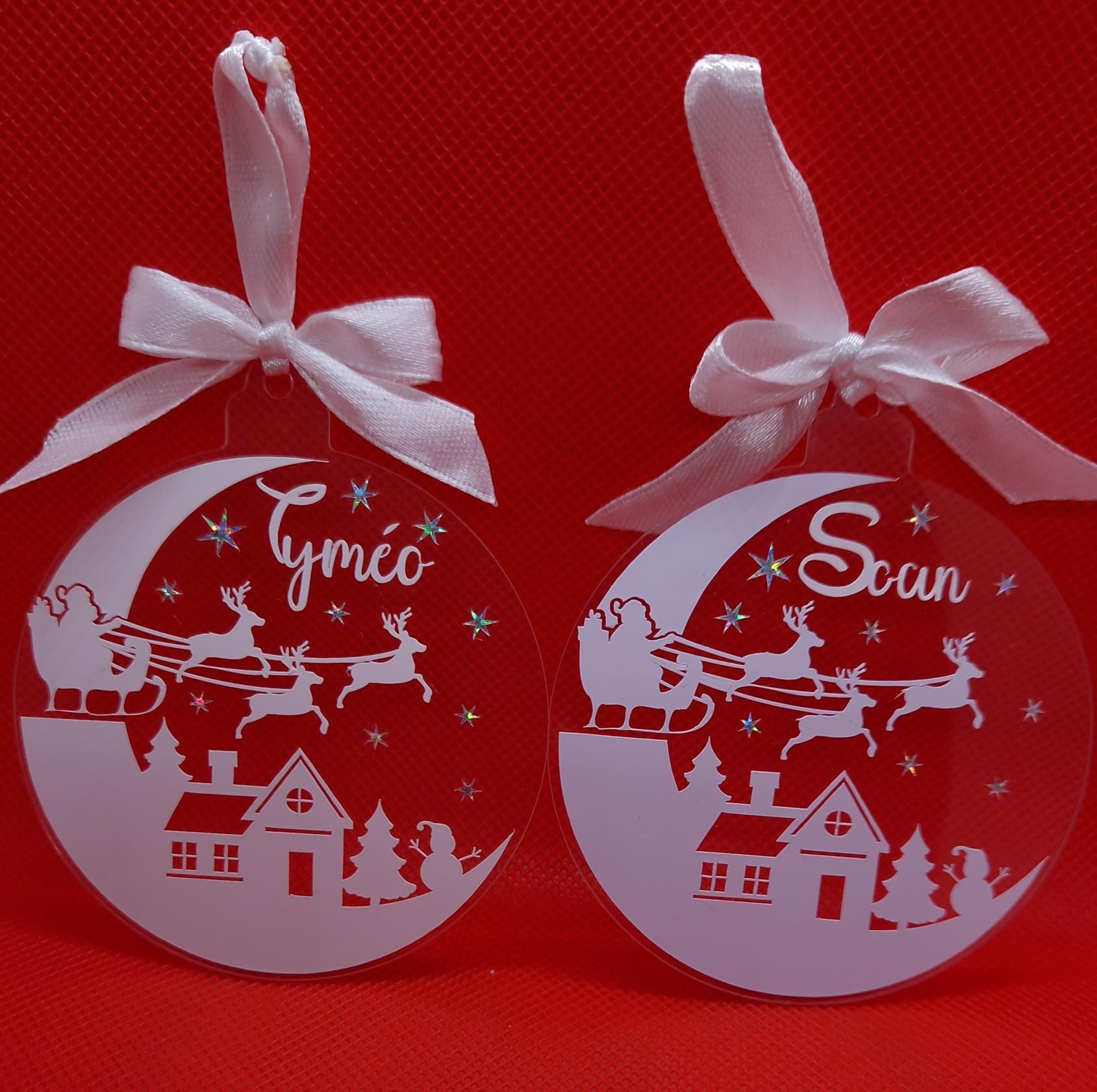 Boule Noël plate paysage personnalisée prénom déco sapin Heyl’Créations