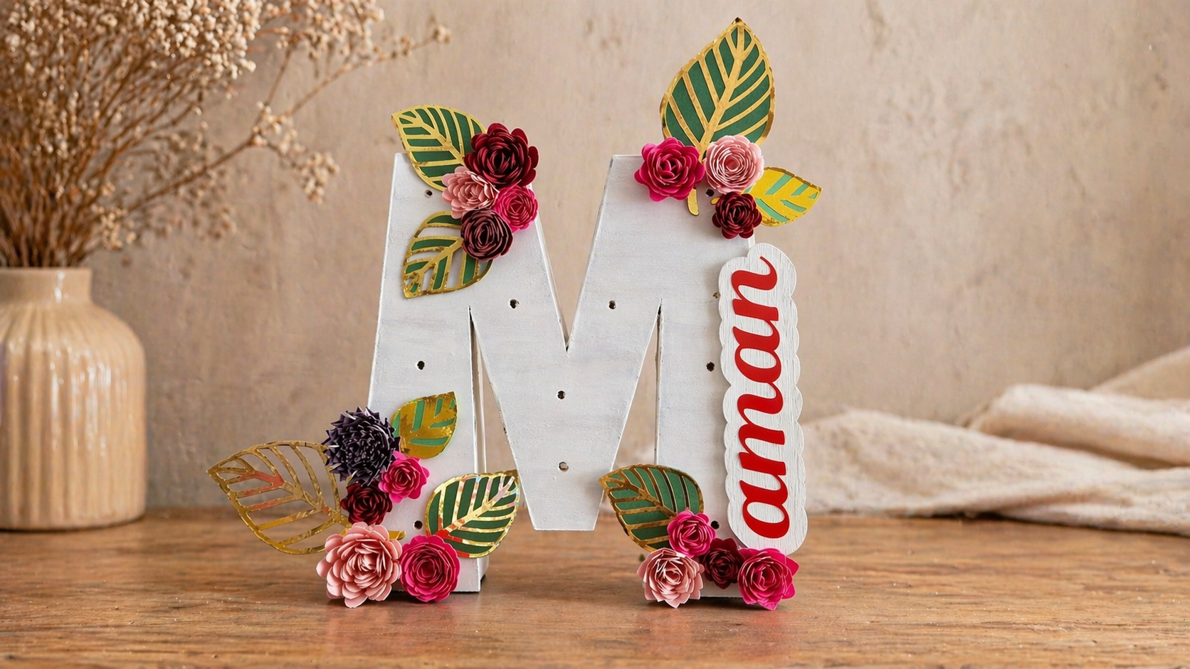 box lumineuse lettre M personnalisée cadeau fête des mamans fait main