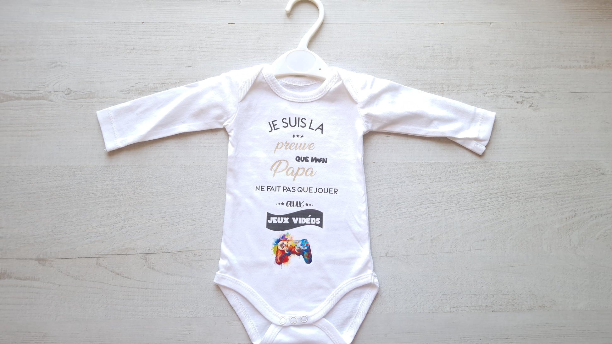 Body bébé personnalisé Papa Gamer humour – cadeau naissance original Heyl’Créations