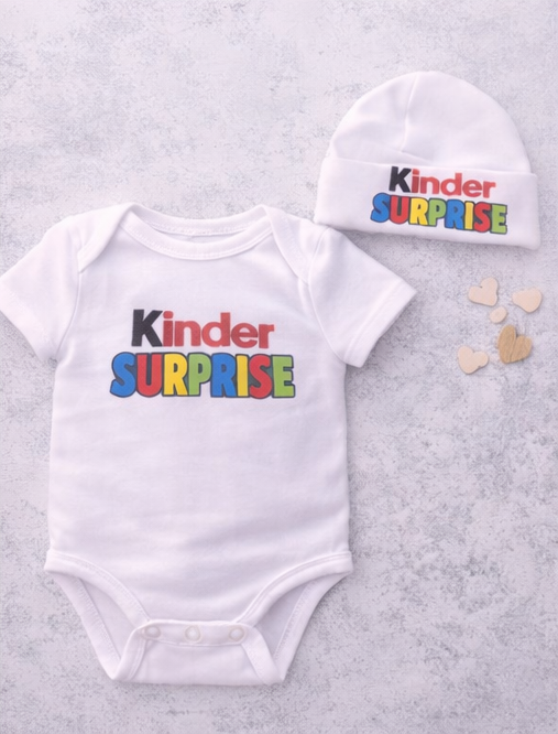 Body bébé personnalisé annonce grossesse surprise, idée cadeau futur papa original avec bonnet