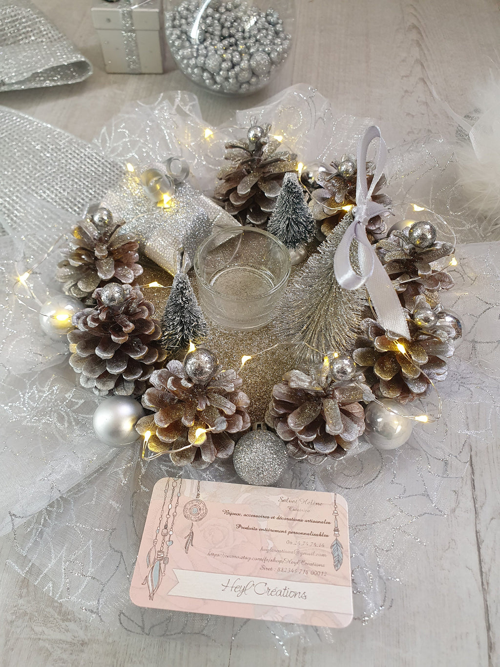 Centre de table couleur gris argenté avec guirlande Led intégrée